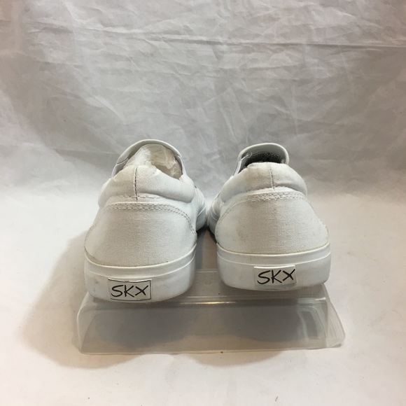 BYU Custom Kicks - Picture 3 of 3